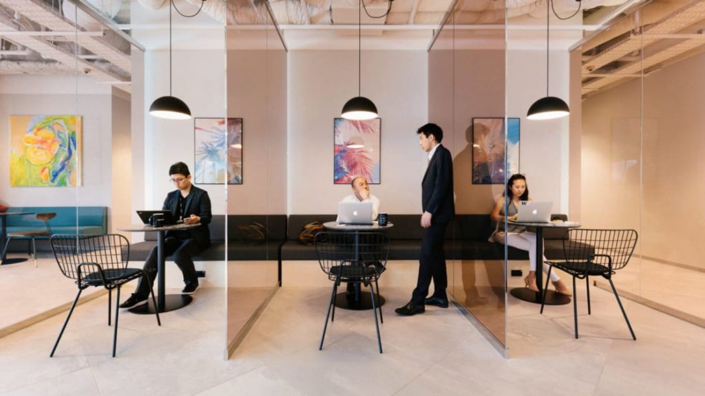 - cropped 20180519 WeWork Ginza Six Common Areas     Work Nook 3 e1567110823769 1120x6301 1 1024x576 - Five Workplace Trends to Watch for in 2022