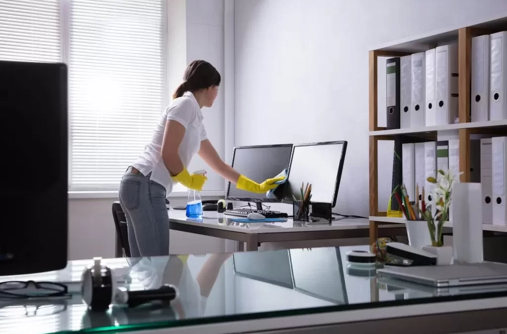 - cleaning office 1024x675 - 6 Tips For Spring Cleaning In The Office